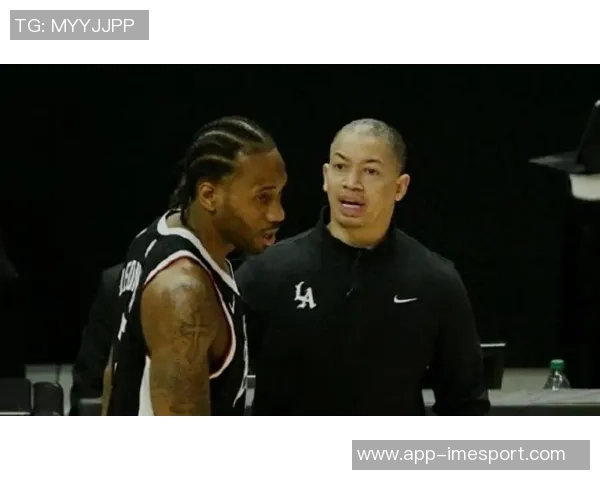 泰伦卢回应球队战绩不佳称对手更快更高大不认为我们软弱