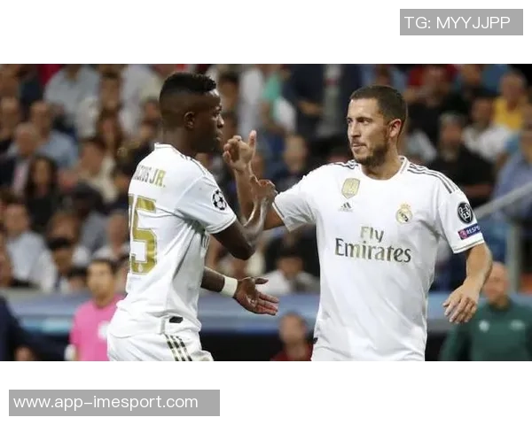 前维拉总监分析维尼修斯若去沙特皇马或将引进哈兰德的可能性