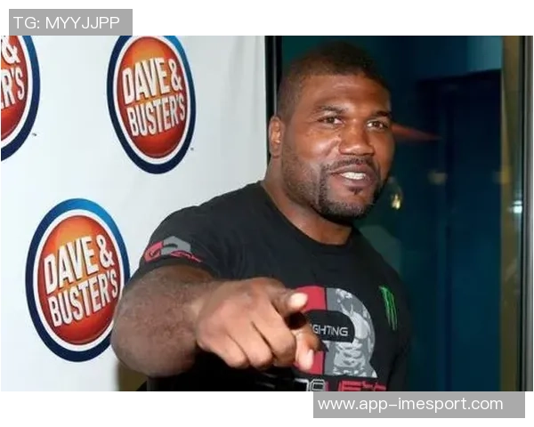 昆顿杰克逊神勇发挥中投制胜16投10中砍下生涯新高25分6篮板10助攻